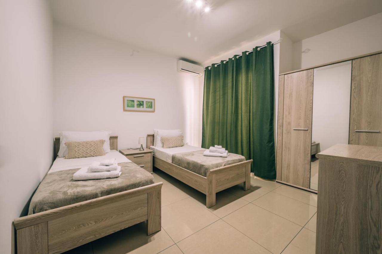 Crimson Court Apartment Is-Swieqi Luaran gambar